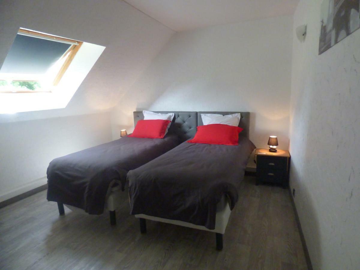 La Bicoque En Puisaye Otel Saint-Amand-en-Puisaye Dış mekan fotoğraf